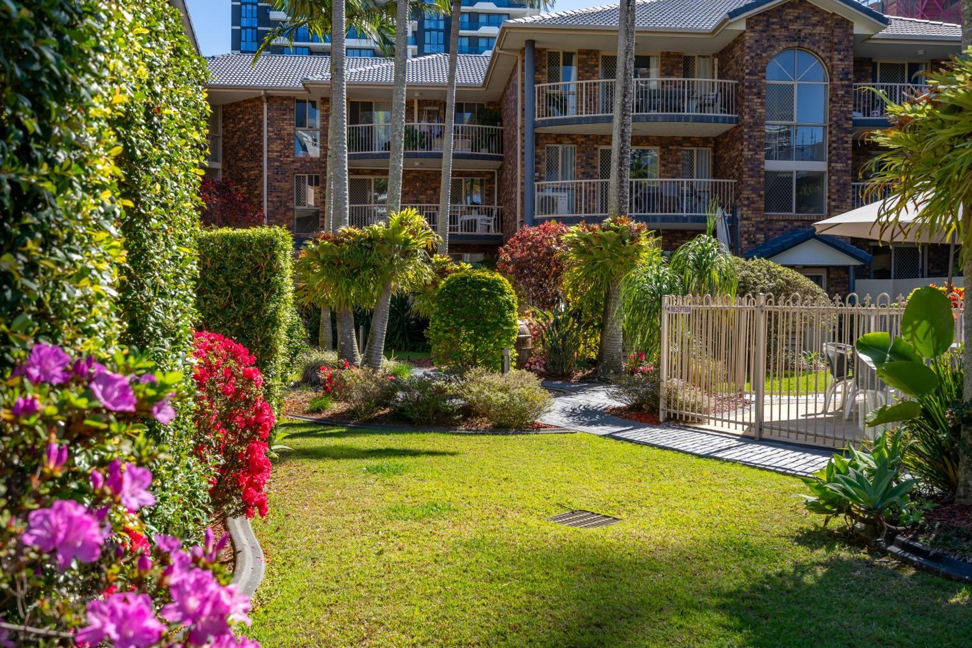 Oceanside Cove Holiday apartamentos Gold Coast Exterior foto